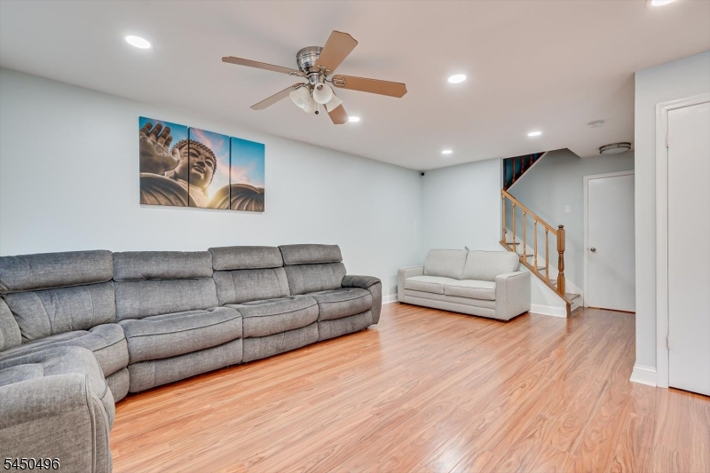 73 Goodwin Dr