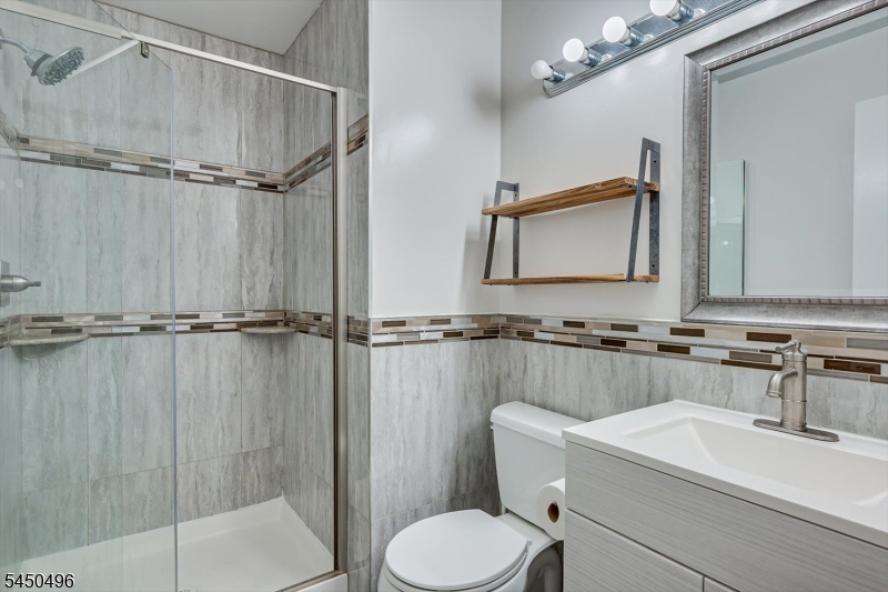 73 Goodwin Dr