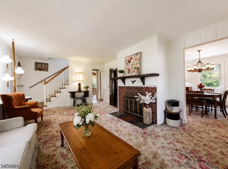 544 Abbott Ave