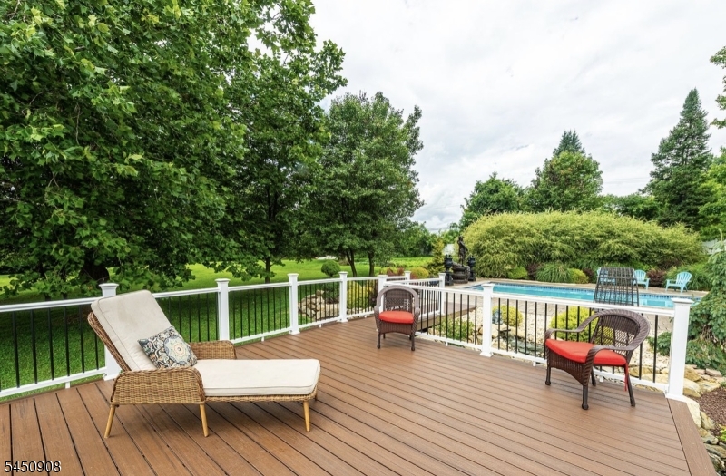 146 Changewater Rd