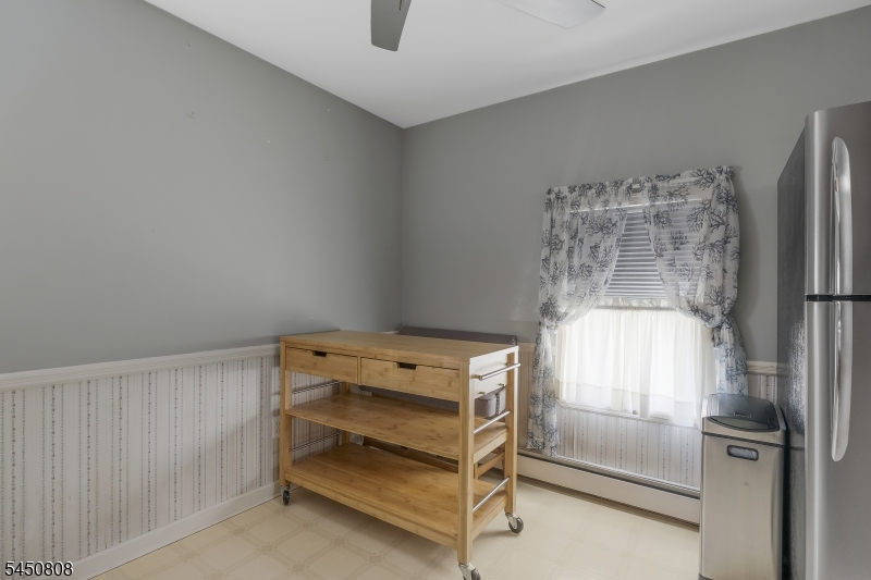 96 Conover Pl