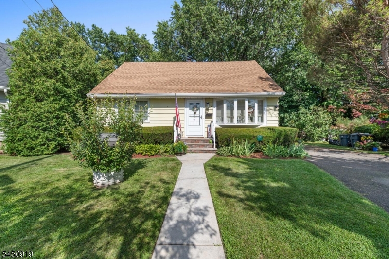 18 Seton Ln