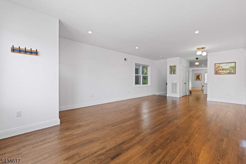 1603 71St St