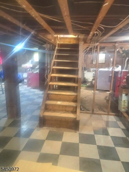 148 Pineview Ter