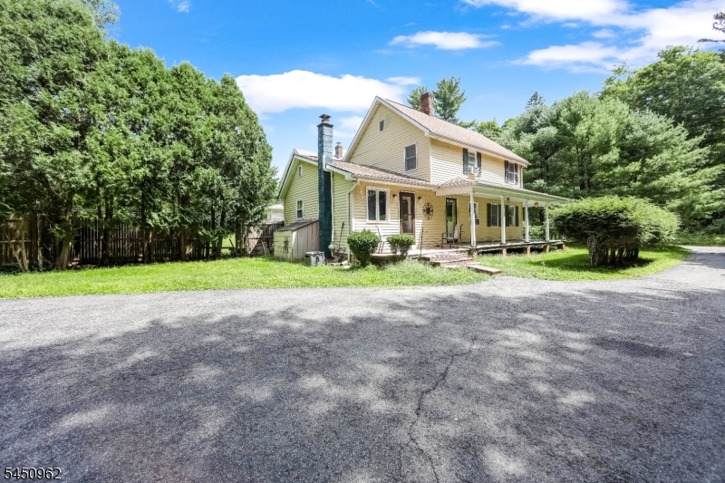 39 Clinton Rd