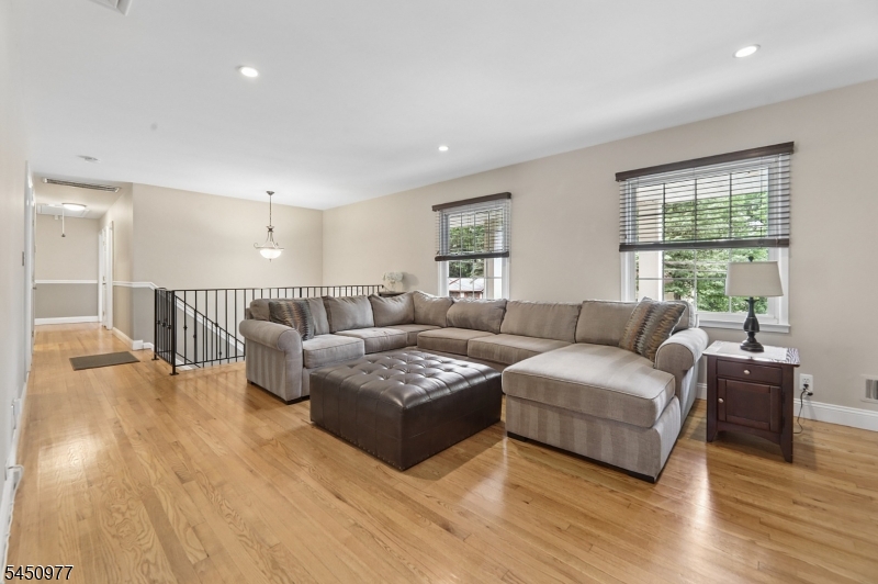 27 Colonial Woods Drive