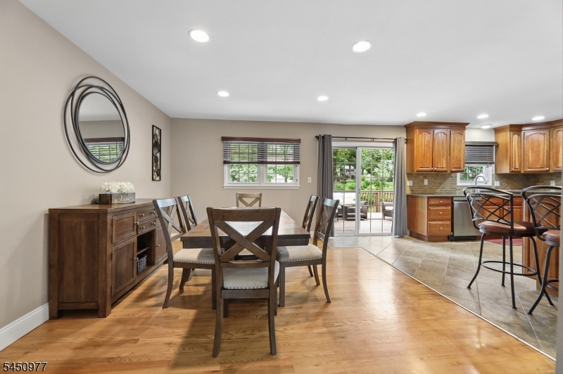 27 Colonial Woods Drive