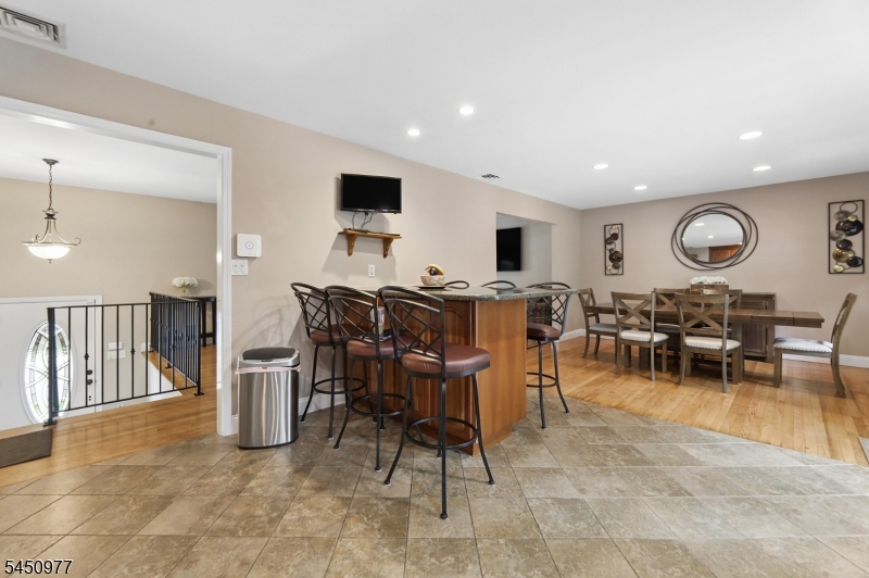 27 Colonial Woods Drive
