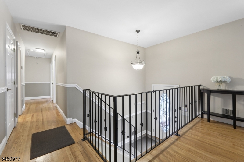 27 Colonial Woods Drive