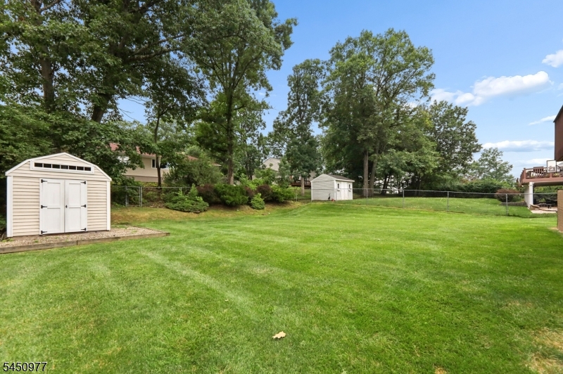 27 Colonial Woods Drive