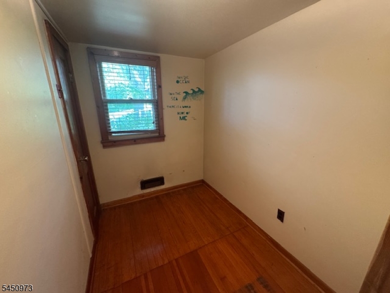 1031 County Road 619
