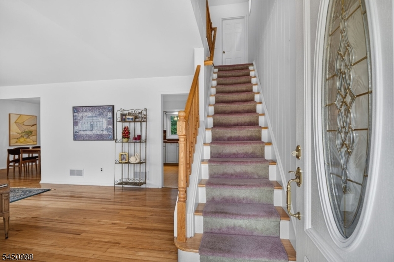 4 Darby Rd
