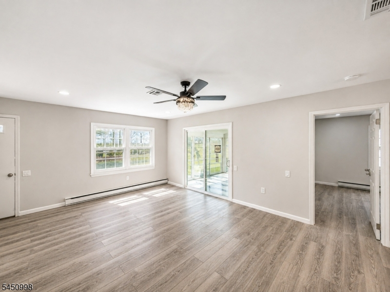 140 Plymouth Ln