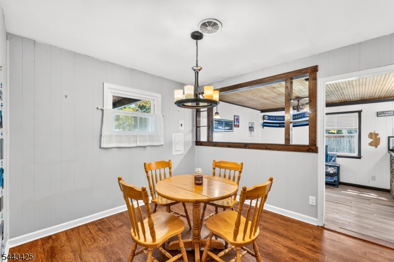 29 Lynn Ave