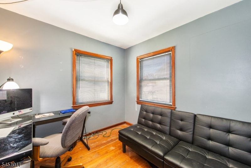 98 Tuella Ave