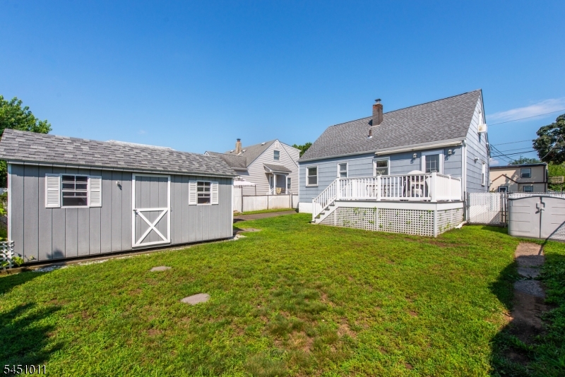 98 Tuella Ave