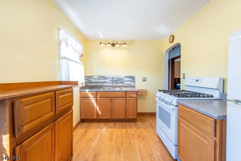 98 Tuella Ave