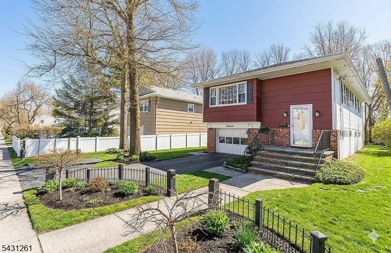 14 Green St