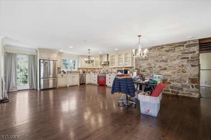 174 Polkville Rd