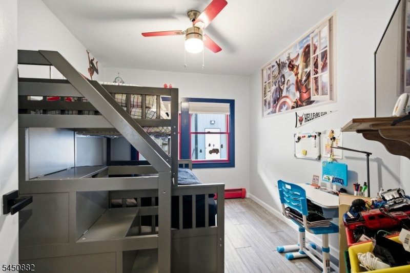 14 Alpine Dr