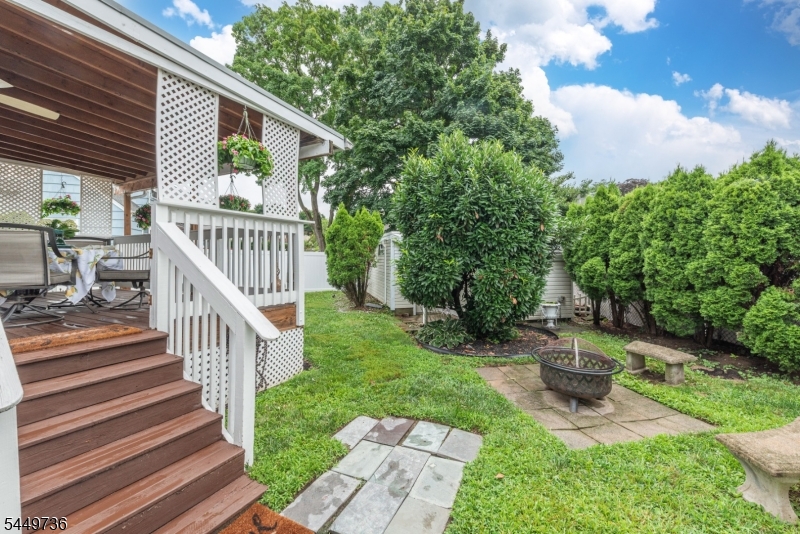 24 Filippone Way