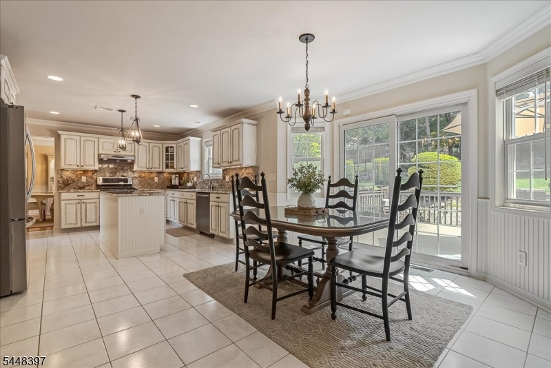 14 Fieldstone Trl