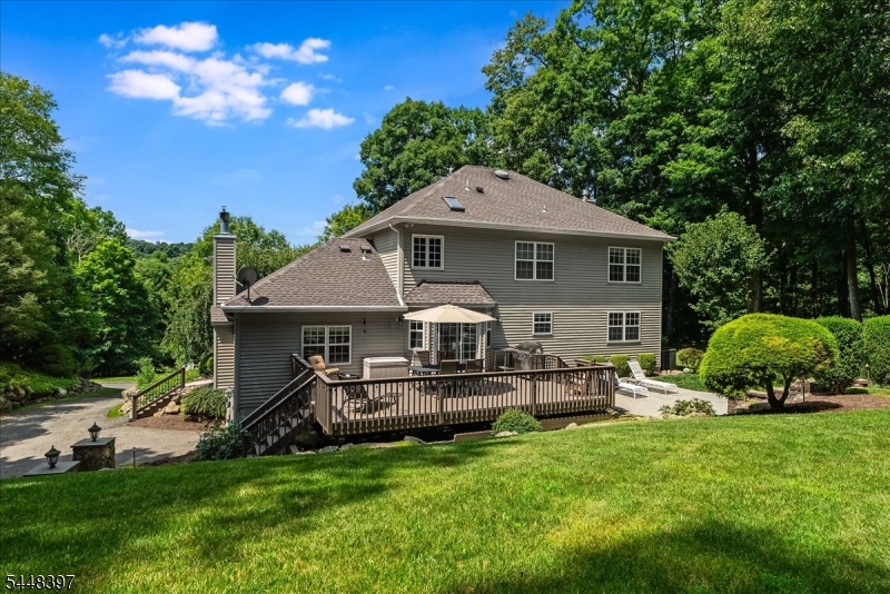 14 Fieldstone Trl