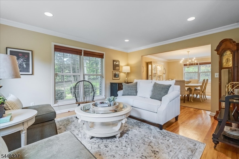 14 Fieldstone Trl