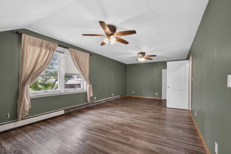 322 Romain Ave