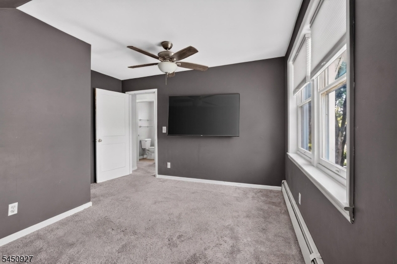 322 Romain Ave