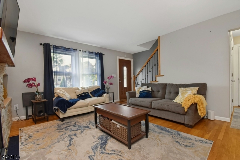 631 Concord Cir