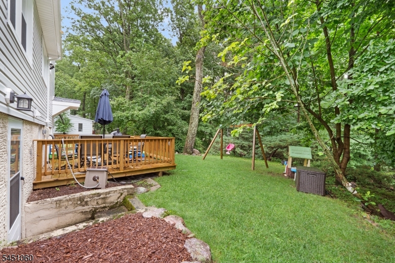 38 Seneca Ave