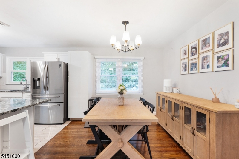 38 Seneca Ave