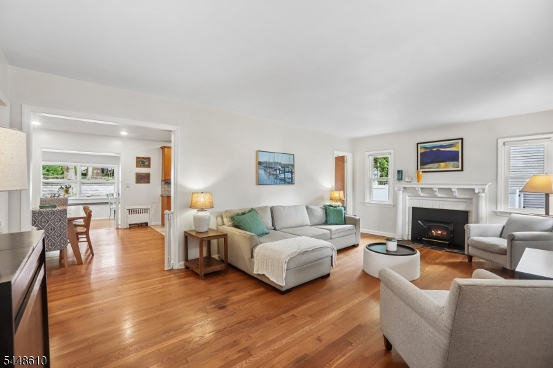 8 Sheridan Ave