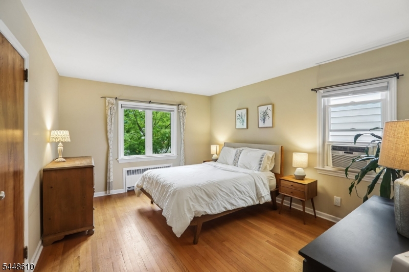 8 Sheridan Ave