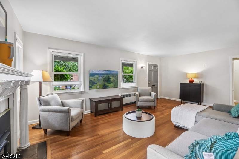 8 Sheridan Ave