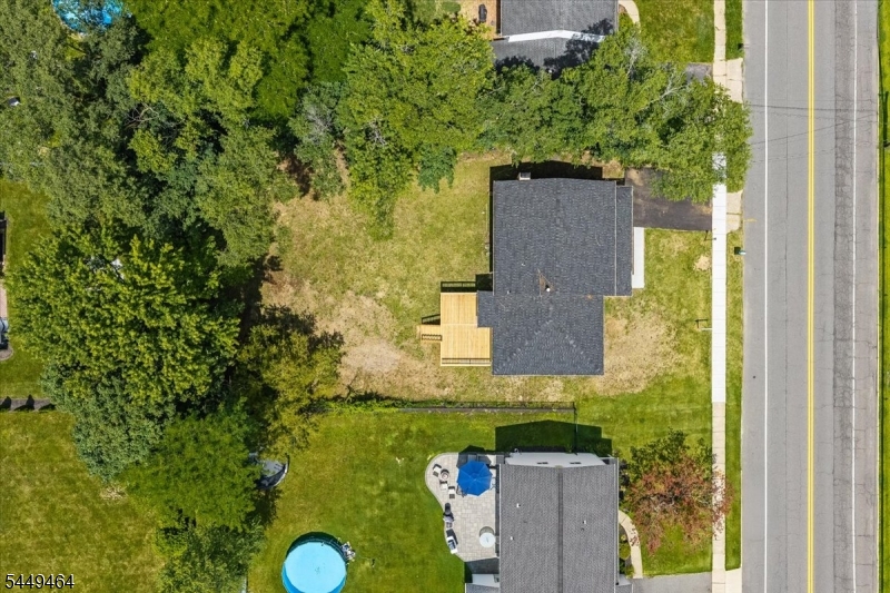 125 Clover Hill Dr