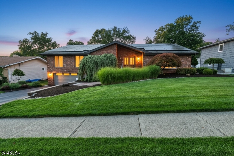 8 Cracco Ln