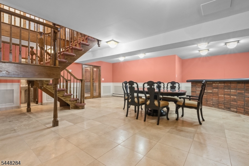 8 Cracco Ln