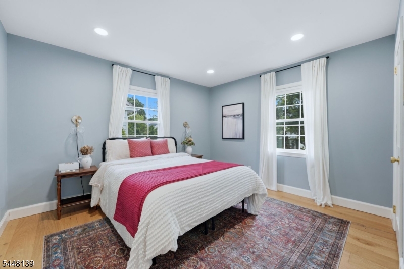 102 Mortimer Ave