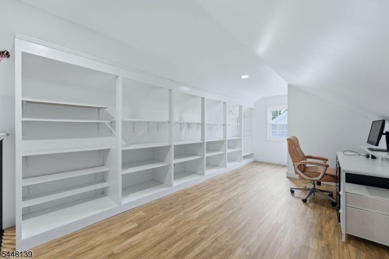 102 Mortimer Ave