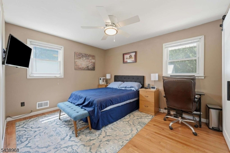 1265 North Ave
