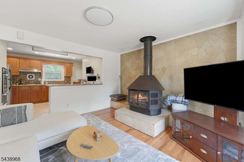1265 North Ave