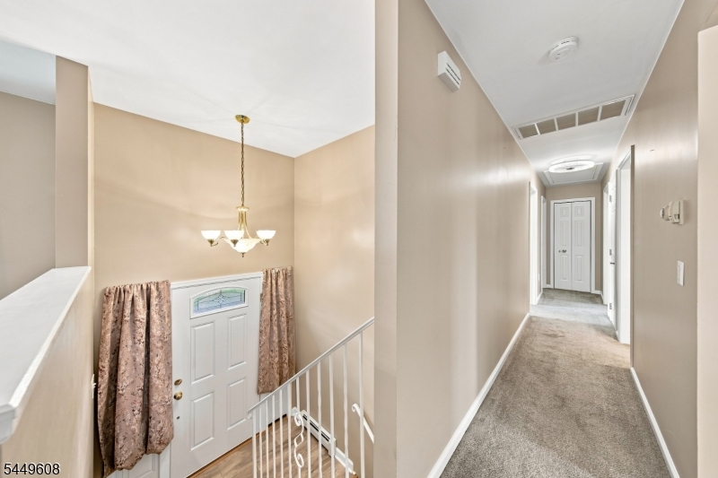 10 Lakeview Ter