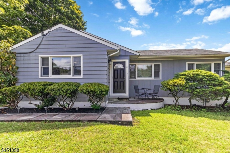 22 Highland Ave