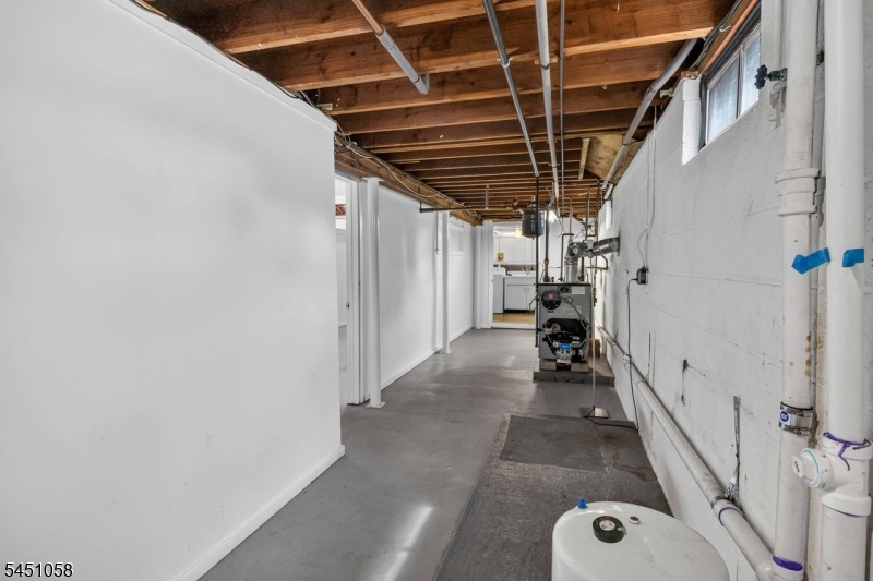 22 Highland Ave