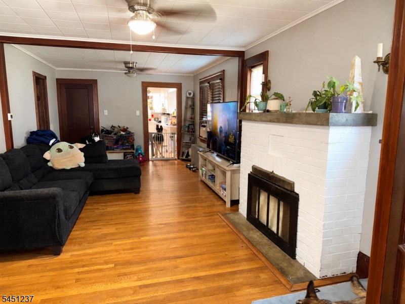 62 Ogden Ave