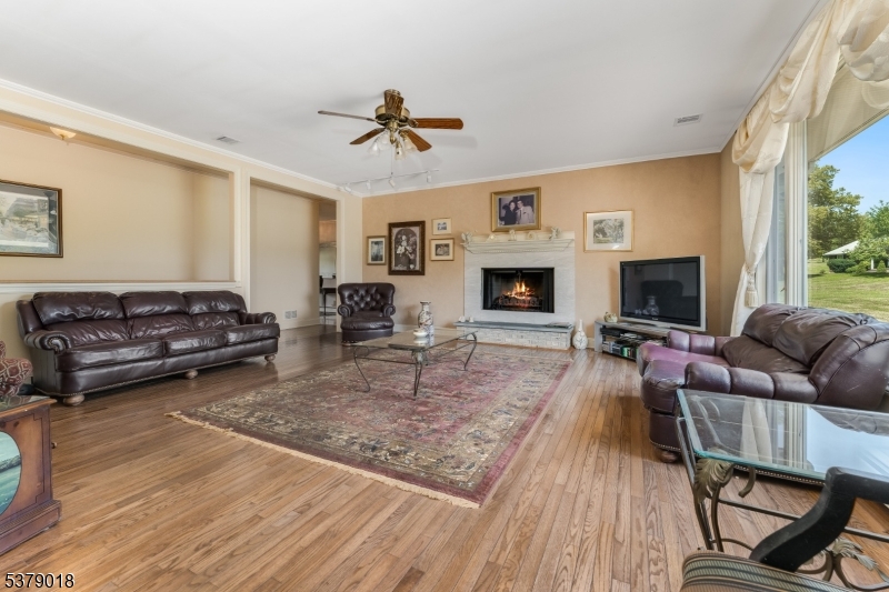 80 Deer Hill Rd