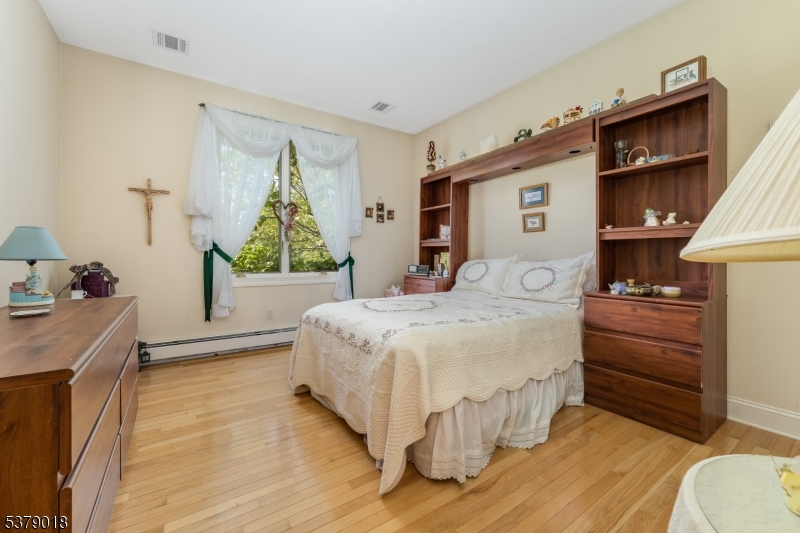 80 Deer Hill Rd