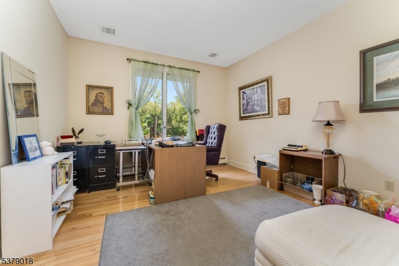 80 Deer Hill Rd
